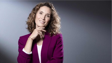 FEMME ACTUELLE - Marie-Sophie Lacarrau, jambe en l’air et tenue de yoga : cette image improbable de la journaliste de TF1