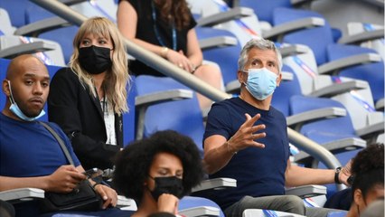 FEMME ACTUELLE - Ce cliché de Nagui et Bruno Guillon a beaucoup agacé les internautes : les deux animateurs réagissent