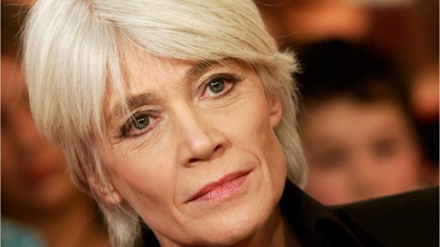 FEMME ACTUELLE - INTERVIEW - Françoise Hardy : “Jacques (Dutronc) ne veut pas que je souffre”