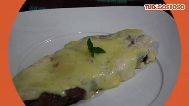 Filé mignon ao molho de queijo