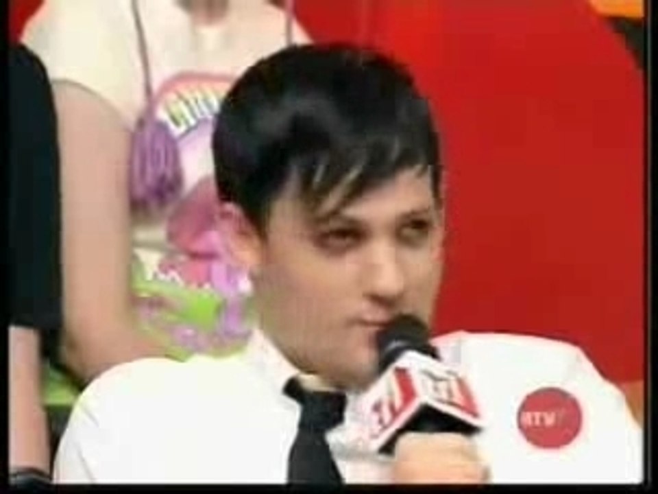 YouTube - Funny moments with benji and joel madden