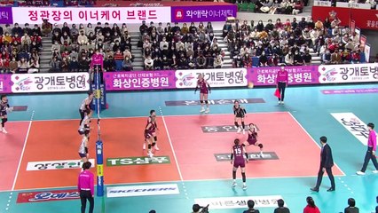 '정대영 블로킹 6개' 도로공사, 구단 최다 10연승 / YTN