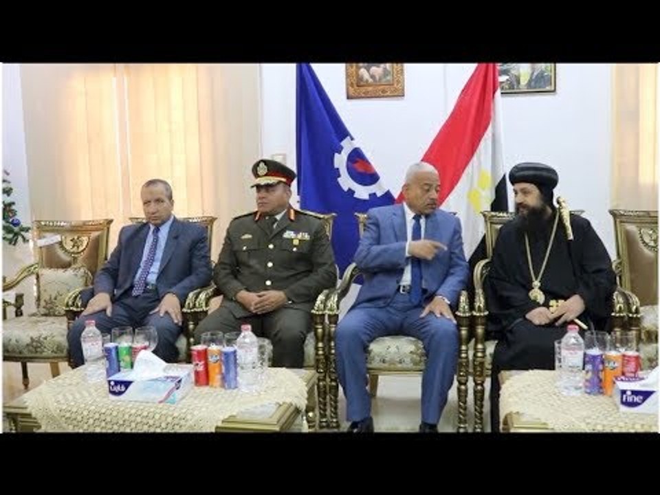 قيادات السويس في كنيسة ماري جرجس لتهنئة الأقباط بعيد الميلاد المجيد