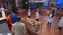 Os convidados famosos do especial do MasterChef foram desafiados a preparar deliciosas pizzas.