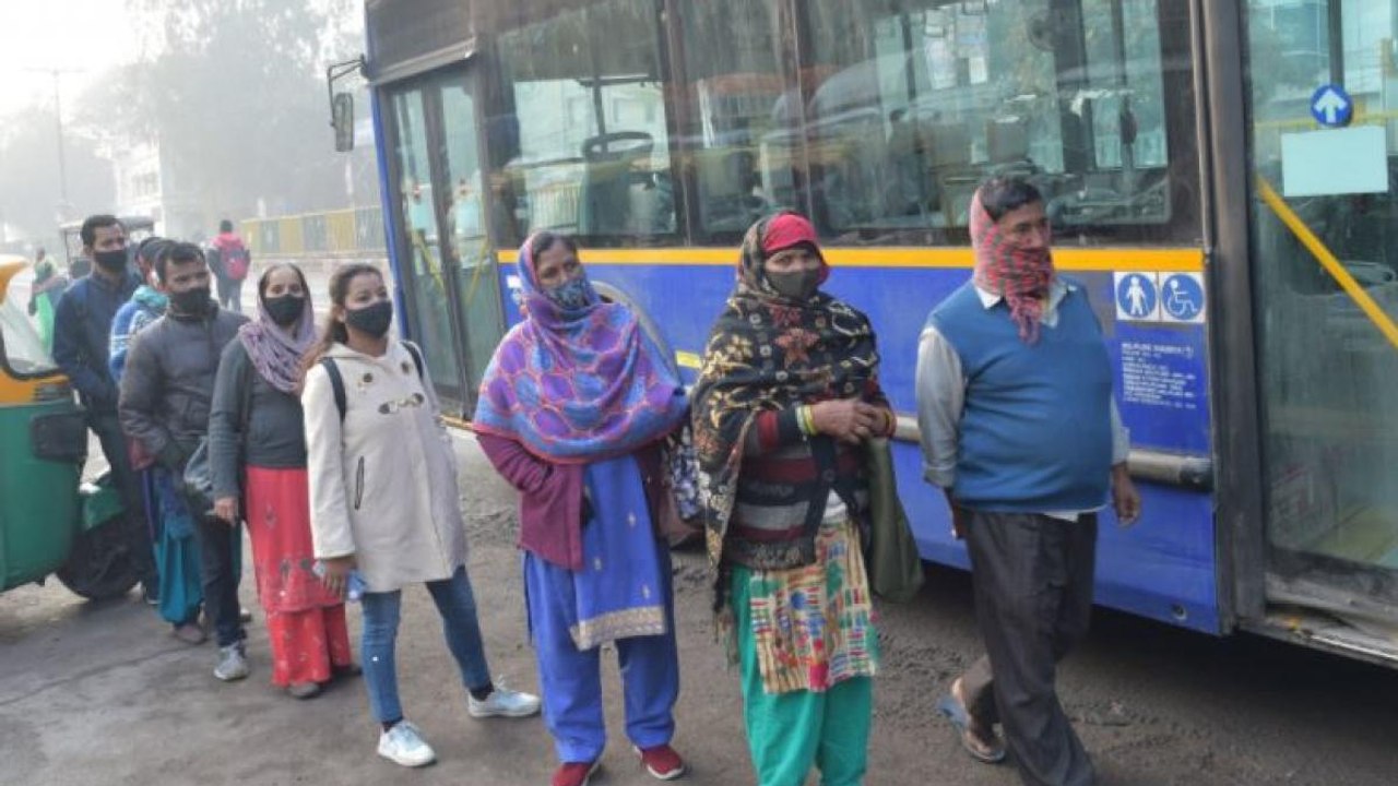 Delhi brings back curbs amid surge in Covid cases