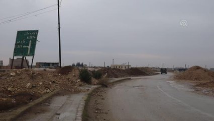 Esed rejiminin saldırısında eşini kaybeden anne, engelli çocuklarına gözü gibi bakıyor