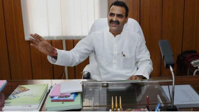 What did Sanjeev Balyan say on Jaat votes in UP elections?