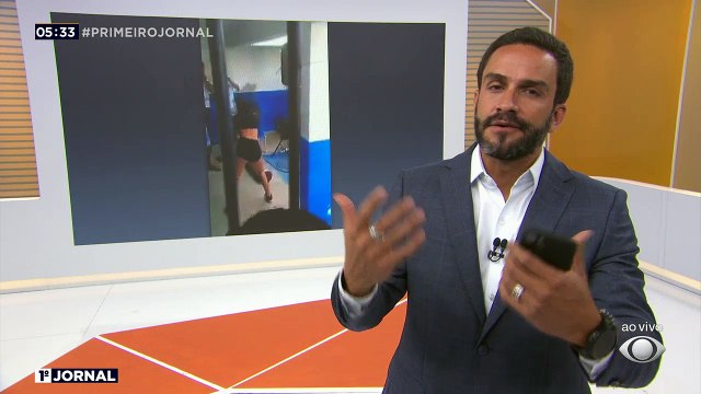 Um servidor foi afastado após detentos de uma cadeia pública de Pernambuco realizarem uma festinha com direito a show de funk e dançarinas.