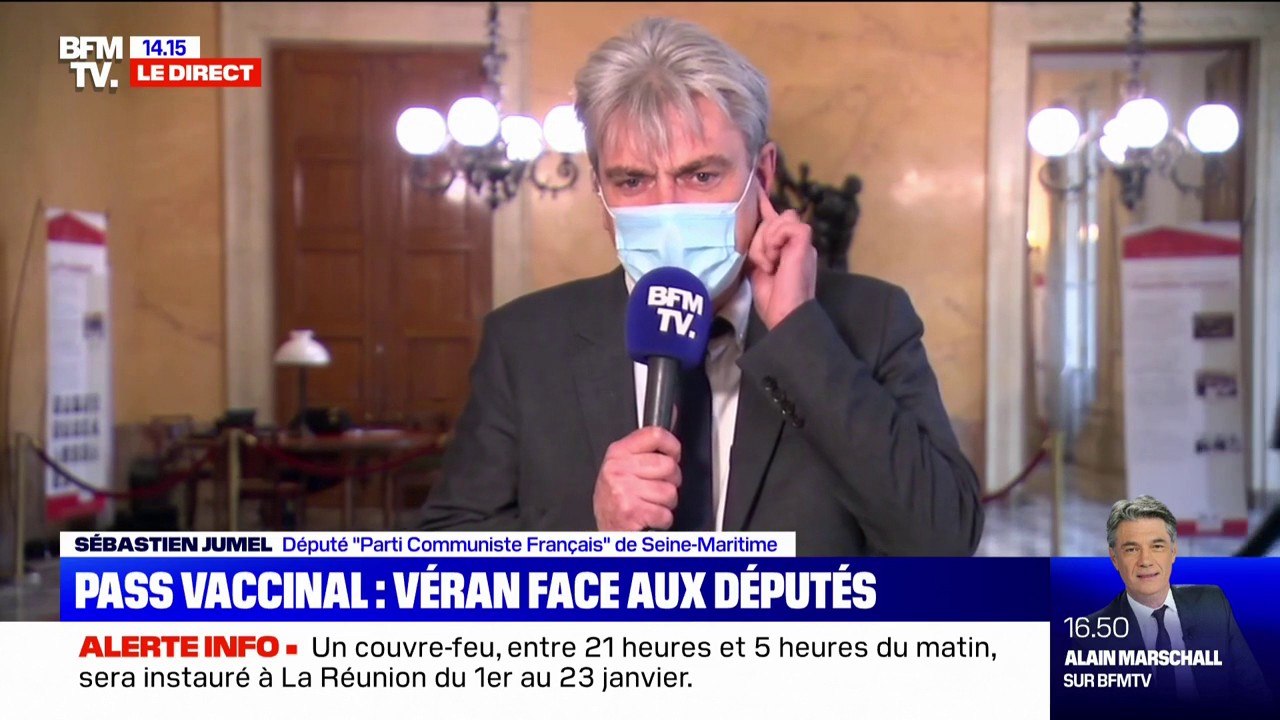 Pass vaccinal: "Le gouvernement a fait le choix d'une gestion de crise solitaire, autoritaire, opaque", selon le député PCF Sébastien Jumel