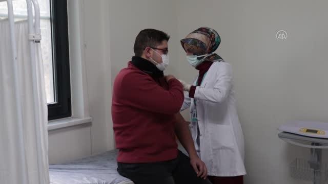 Altınözü'nde Kovid-19 aşılama çalışmaları sürüyor