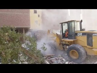 تنفيذ 12 قرار إزالة تعديات على أملاك الدولة بالبحر الأحمر