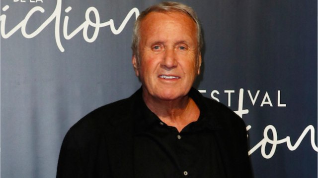 FEMME ACTUELLE - Mort d'Yves Rénier : il rêvait de voir toutes les femmes de sa vie réunies à ses obsèques