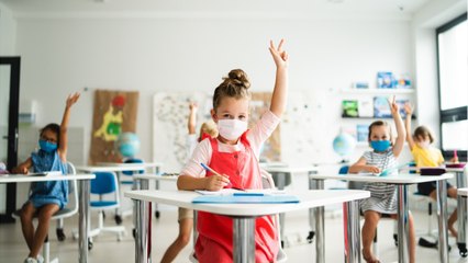 FEMME ACTUELLE - Covid-19 : protocole sanitaire, autotests... à quoi ressemblera la rentrée scolaire