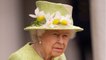 FEMME ACTUELLE - La reine Elizabeth II fête ses 95 ans : retour en images de ses années jeunesse jusqu'à son couronnement