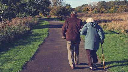 FEMME ACTUELLE - Covid-19 : l'histoire bouleversante de Thérèse et Alexis, morts simultanément après 50 ans de mariage