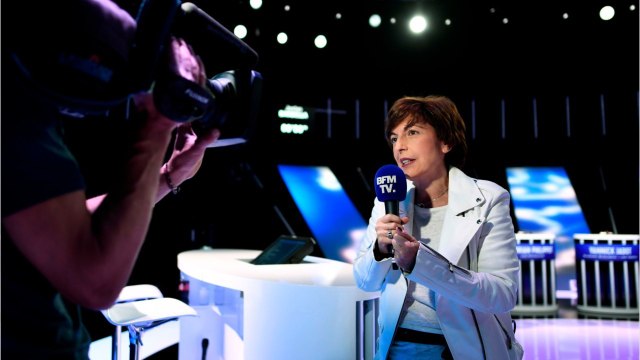 FEMME ACTUELLE - Les choses changent : Ruth Elkrief reste mystérieuse sur les raisons de son départ de BFM et son arrivée chez LCI