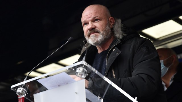 FEMME ACTUELLE - Quand Philippe Etchebest reçoit l’appel d’un ministre… et croit à un canular !