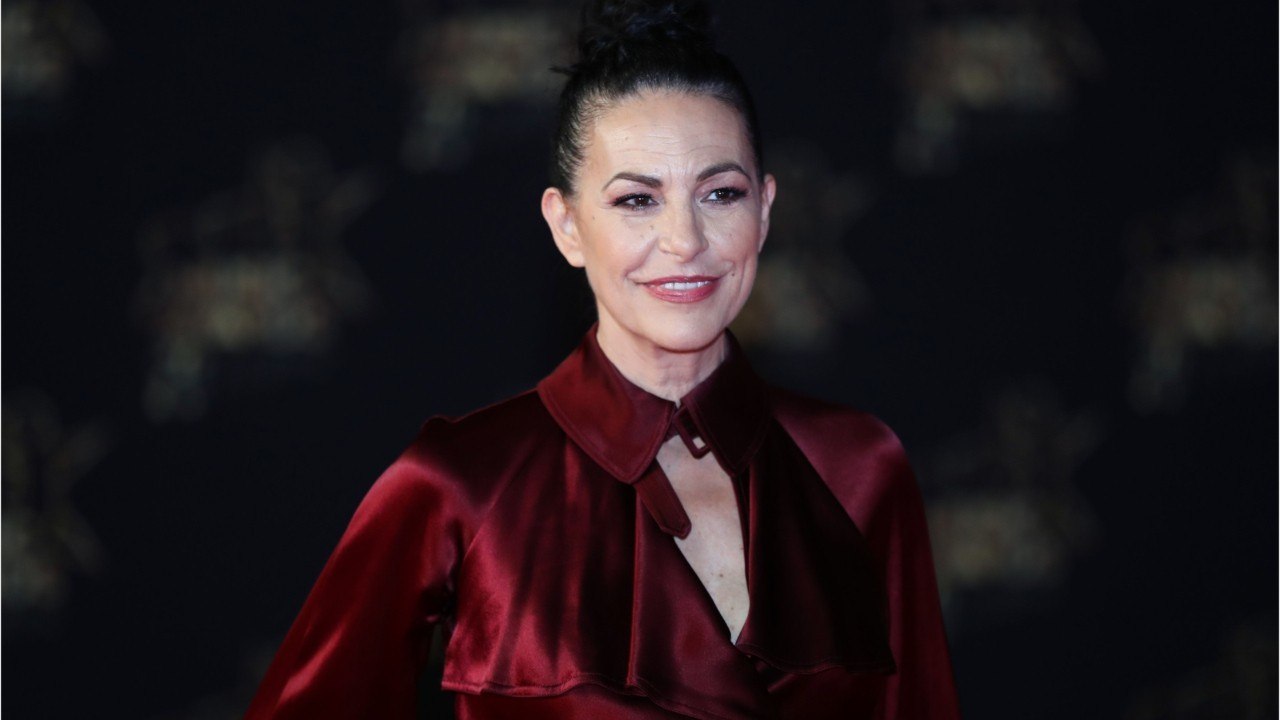 FEMME ACTUELLE - Gérard Louvin accusé de viols : Lio “blacklistée” après lui avoir fait part de ses soupçons