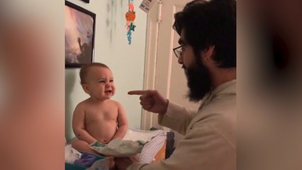 FEMME ACTUELLE - Ce bébé connaît bien sa comptine !