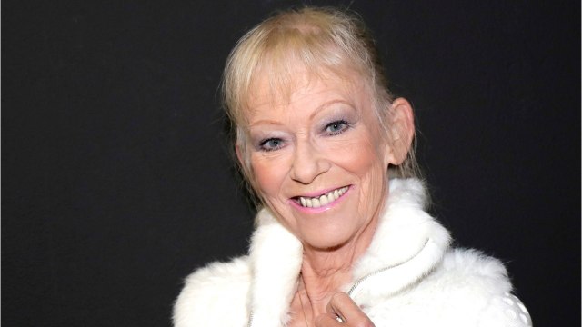 FEMME ACTUELLE - “Une collection de tocards” : Evelyne Leclercq, ex-animatrice de “Tournez Manège”, se confie sur ses relations amoureuses