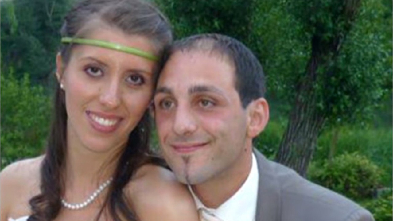 FEMME ACTUELLE - Delphine Jubillar : les secrets de sa famille dévoilés