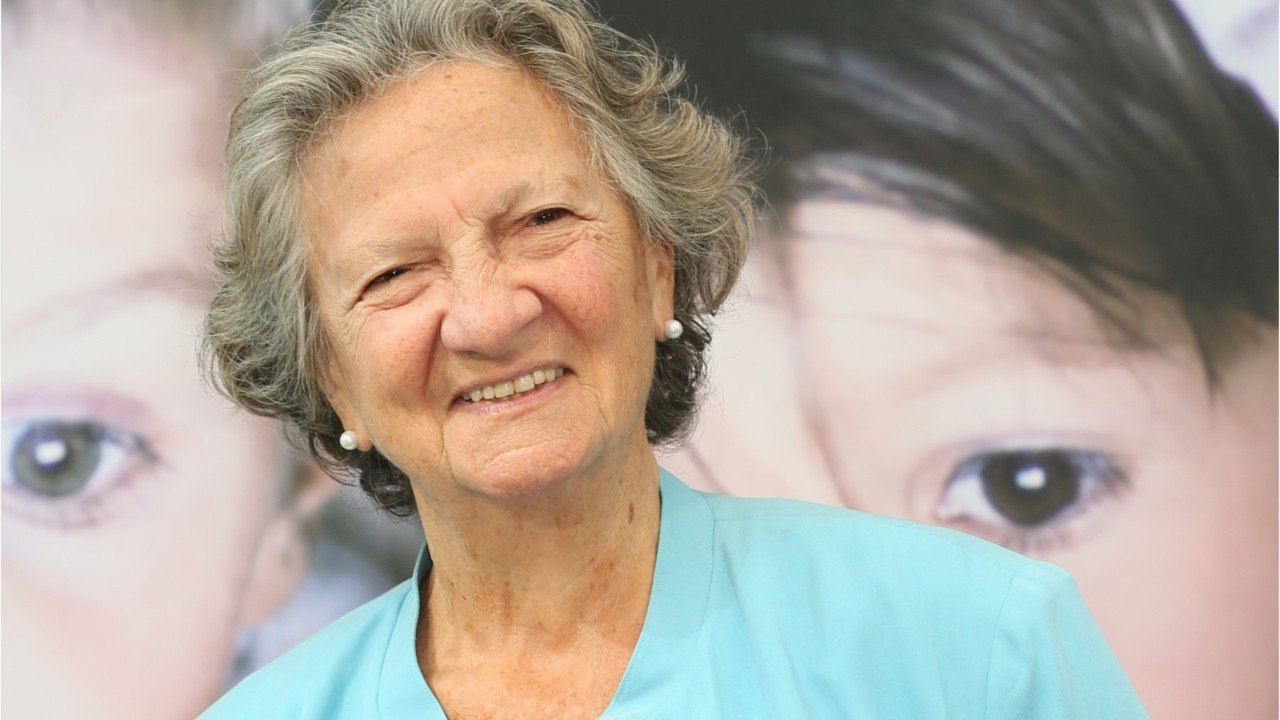 FEMME ACTUELLE - Marthe Villalonga : son histoire d'amour avec un homme marié qui a duré 50 ans
