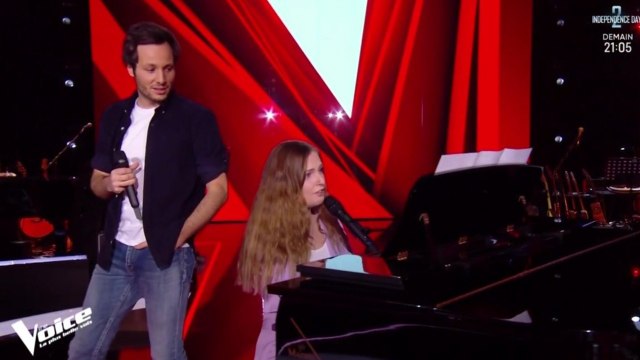 FEMME ACTUELLE - The Voice : Vianney surpris par l'invitation d'une candidate à chanter avec lui