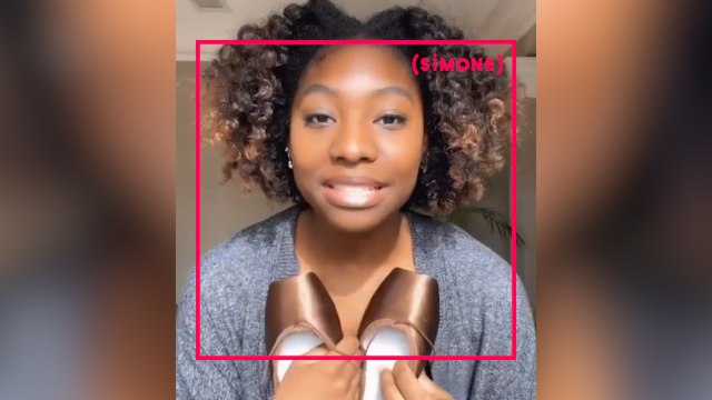 SIMONE : Une danseuse reçoit enfin des chaussons de danse qui vont avec sa couleur de peau