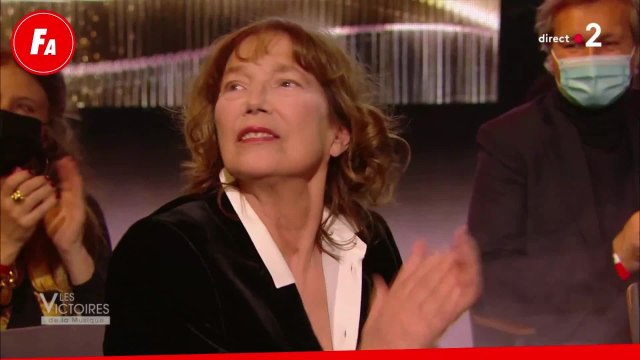 FEMME ACTUELLE - Victoires de la Musique : Jane Birkin émue aux larmes face à l’hommage de sa fille Lou Doillon