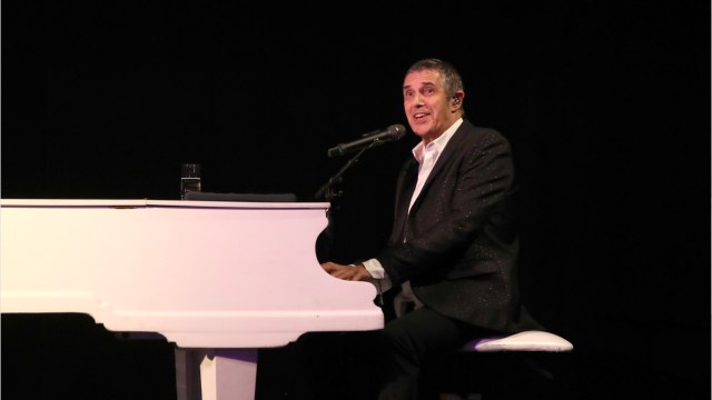 FEMME ACTUELLE - Julien Clerc sans domicile fixe à cause du confinement : ses premières confidences