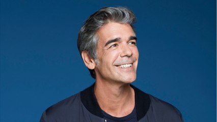 FEMME ACTUELLE: INTERVIEW: Xavier de Moulins: "Pour un père, dire je t’aime à ses enfants reste très compliqué"