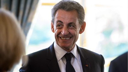 FEMME ACTUELLE - Nicolas Sarkozy : l'étrange dispositif qui trônait dans le jardin de l'Elysée pour ses enfants