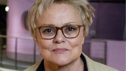 FEMME ACTUELLE - "I love you coiffure" : Muriel Robin, "bouleversée" par les audiences de son téléfilm