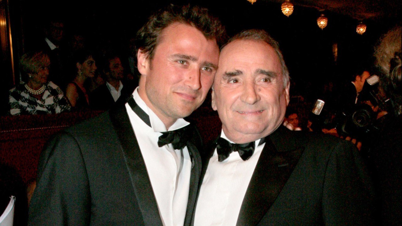 FEMME ACTUELLE - Claude Brasseur : son fils évoque leur dernière balade passée à "regarder les filles"