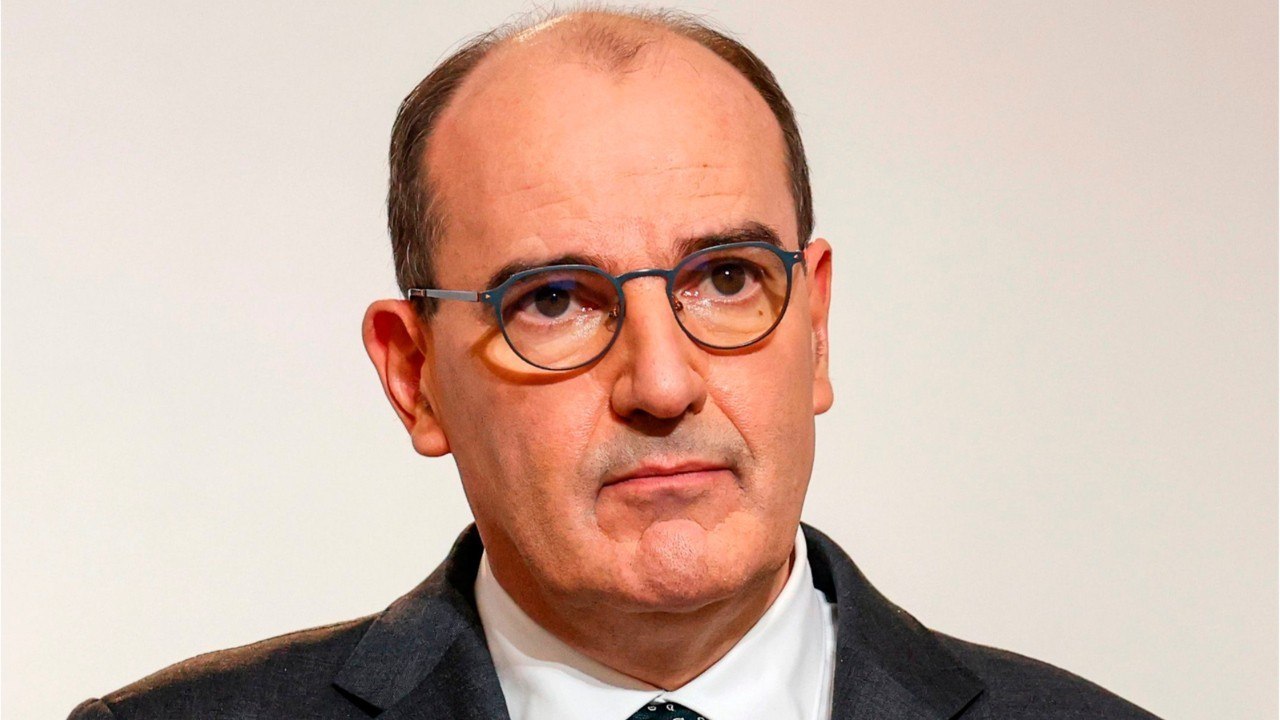 FEMME ACTUELLE - Jean Castex : qui sont ses quatre filles, Léa, Eugénie, Pauline et Lise ?