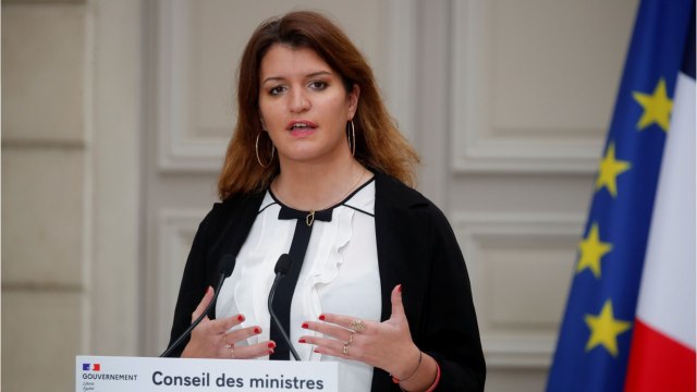 FEMME ACTUELLE - Marlène Schiappa : On ne va pas interdire les plans à trois