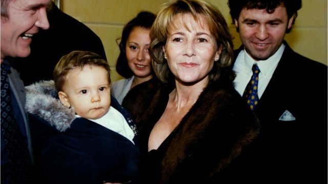 FEMME ACTUELLE - Claire Chazal : que devient le fils qu'elle a eu avec Patrick Poivre d'Arvor ?