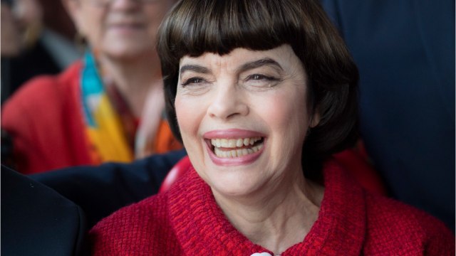 FEMME ACTUELLE - Mireille Mathieu évoque sa fierté d’être française à travers un message puissant