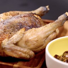 CUISINE ACTUELLE - Coup de pouce : Comment découper une volaille cuite