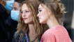 FEMME ACTUELLE - Vanessa Paradis et Lily-Rose Depp canons en duo mère-fille au défilé Chanel