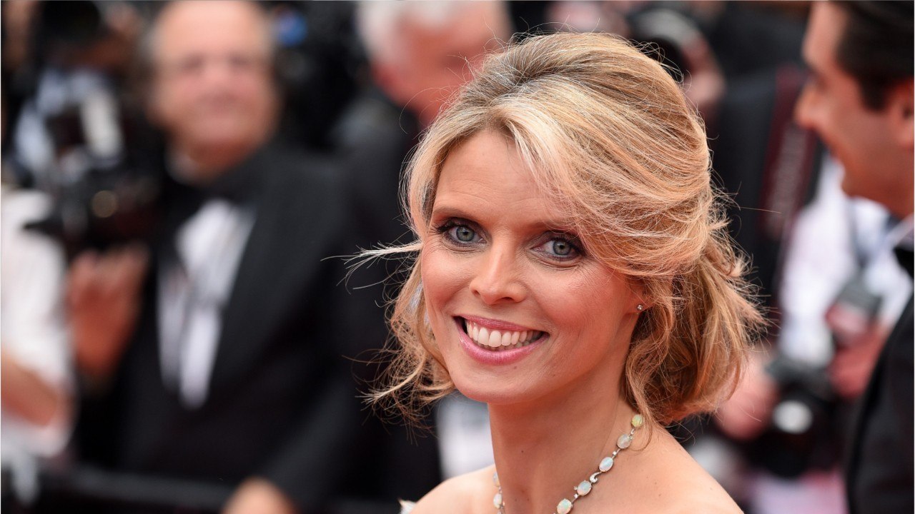 FEMME ACTUELLE - "Miss France" : Sylvie Tellier tacle Geneviève de Fontenay et sa gestion du concours