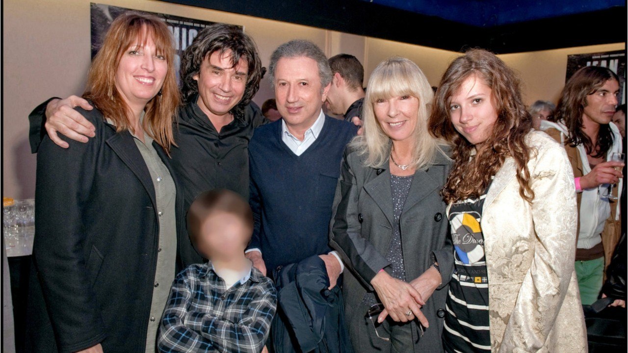 FEMME ACTUELLE - Michel Drucker : qui est sa petite-fille Rebecca ?