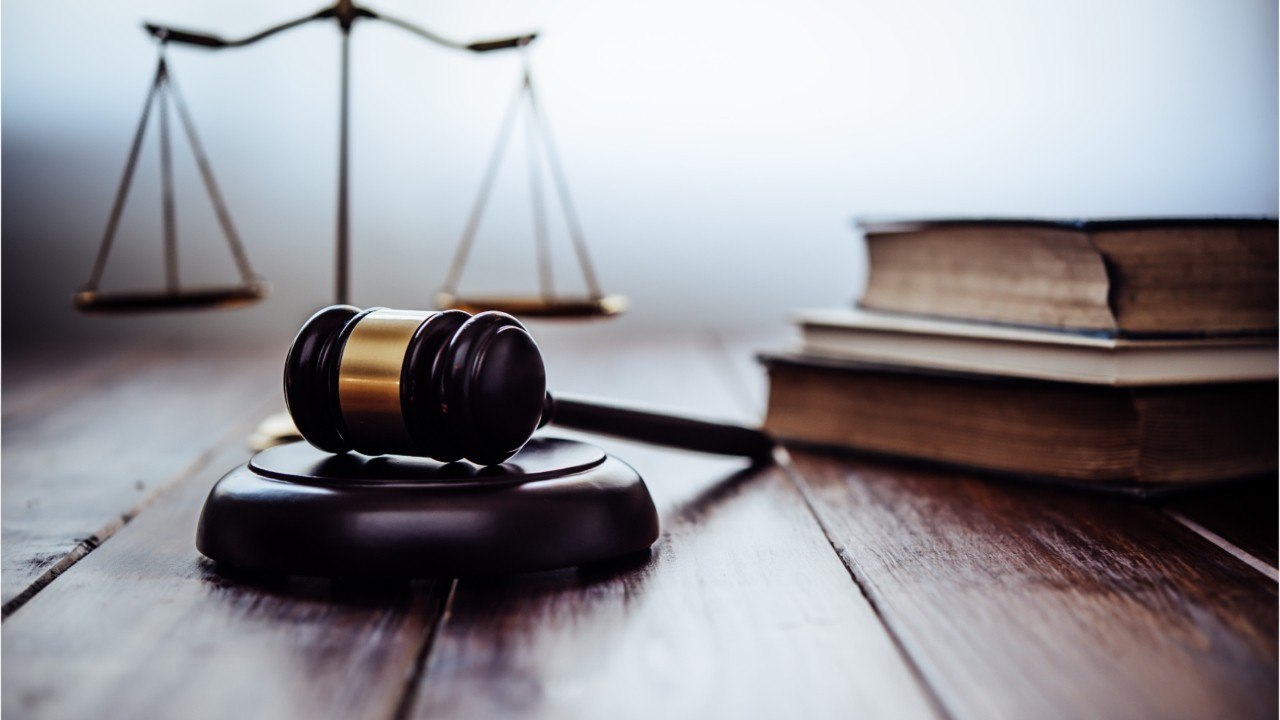 FEMME ACTUELLE - Maxwell Schollenberger, 12 ans, "emprisonné, torturé, privé de nourriture": les détails atroces de sa mort