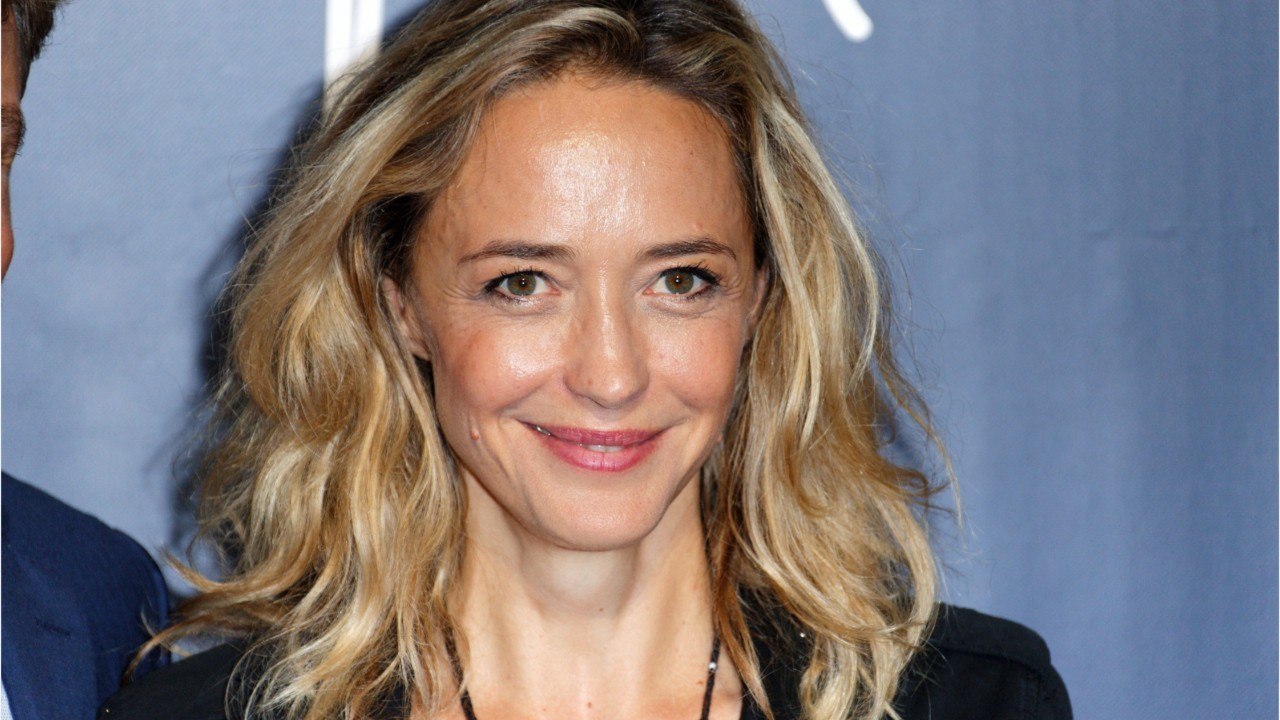 FEMME ACTUELLE - Hélène de Fougerolles : "J'ai plusieurs compagnons"