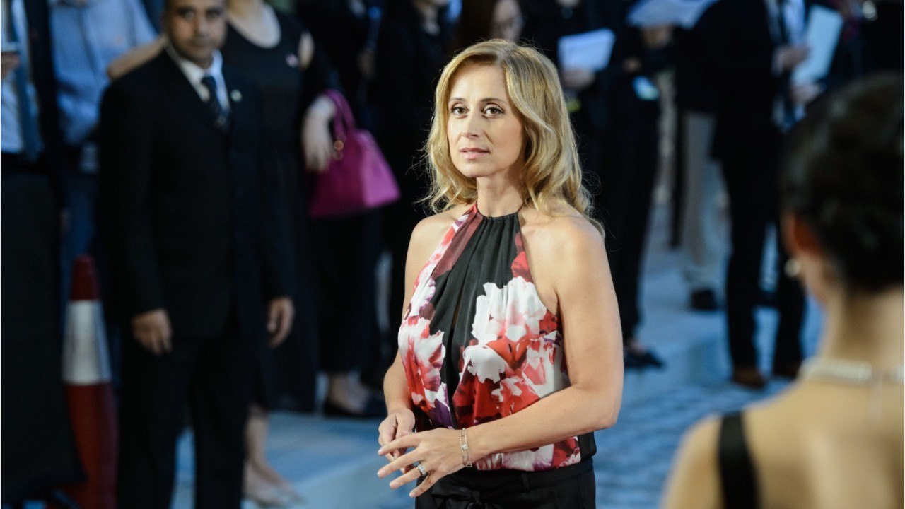 FEMME ACTUELLE - Lara Fabian, son incroyable transformation physique : elle dévoile les secrets de son été très sportif au Québec