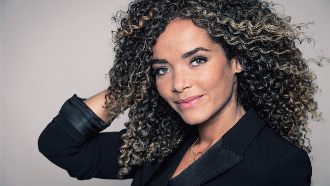 FEMME ACTUELLE - Anaïs Grangerac (“Les 100 plus grands”) : son parcours, TF1, Christophe Beaugrand, son compagnon… elle se confie - EXCLU