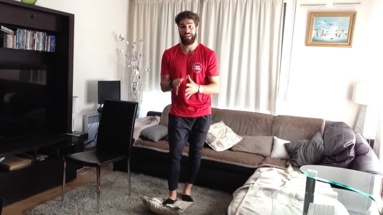 4 exercices pour améliorer son équilibre après 60 ans