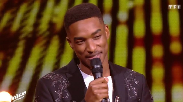 FEMME ACTUELLE - Abi (“The Voice”): ses confidences émouvantes sur sa sœur handicapée