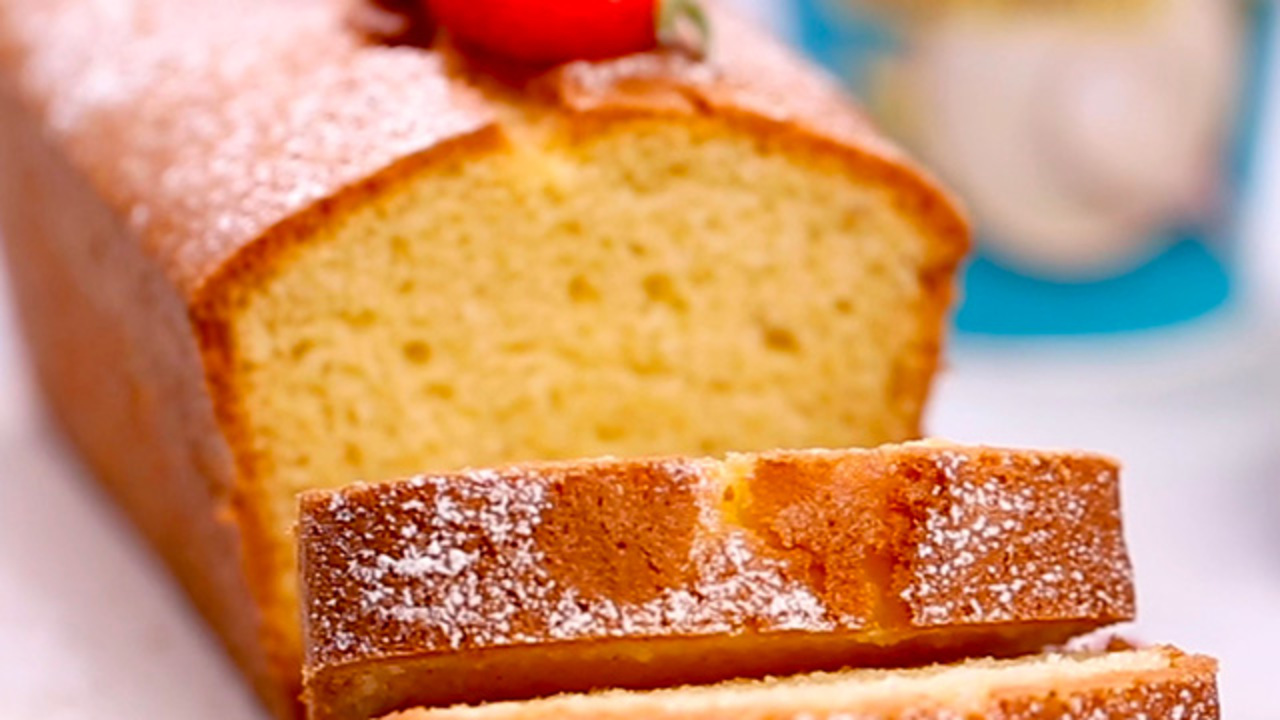 Gâteau ultra moelleux au brassé végétal vanille facile : découvrez les  recettes de Cuisine Actuelle