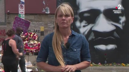 FEMME ACTUELLE -  Anne-Sophie Lapix : les internautes énervés par une grosse erreur dans son JT